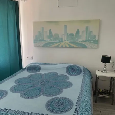 דירה Wonderful White Appartament In Playa Americas