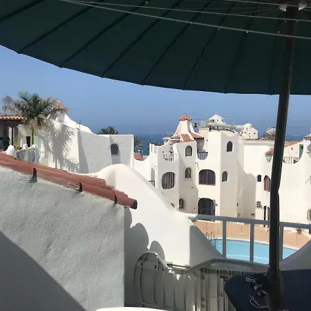 Wonderful White Appartament In Playa Americas דירה *