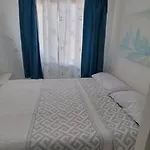 Apartment Wonderful White Appartament In Playa Americas *