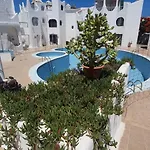 Apartment Wonderful White Appartament In Playa Americas