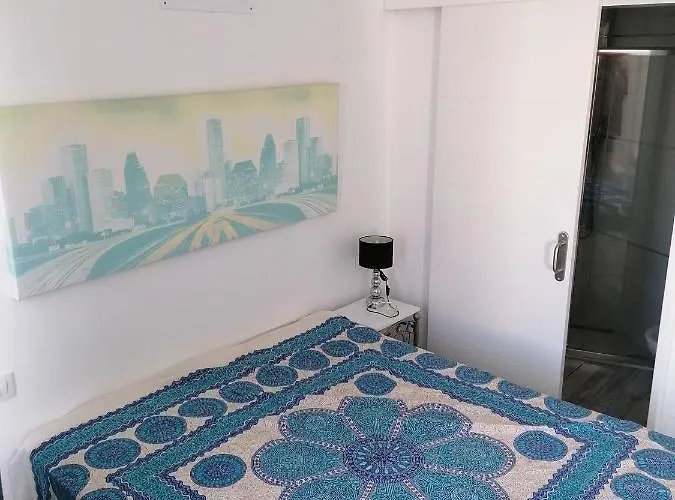 Wonderful White Appartament In Playa Americas Апартаменти *