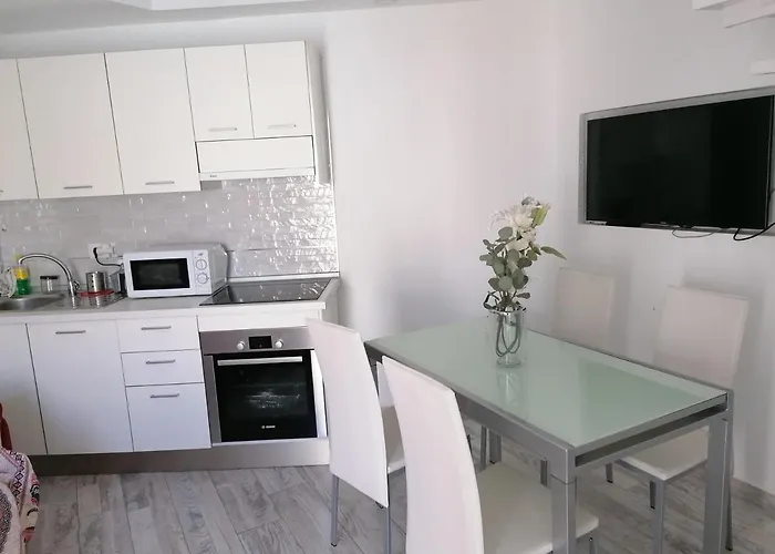 Wonderful White Appartament In Playa Americas * Плайя-де-лас-Амерікас