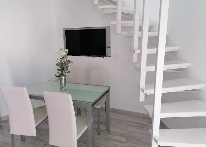 Wonderful White Appartament In Playa Americas Апартаменти Плайя-де-лас-Амерікас