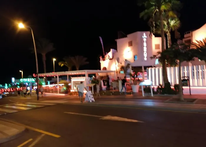 Wonderful White Appartament In Playa Americas Плайя-де-лас-Амерікас