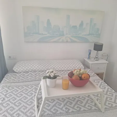 Wonderful White Appartament In Playa Americas 아파트