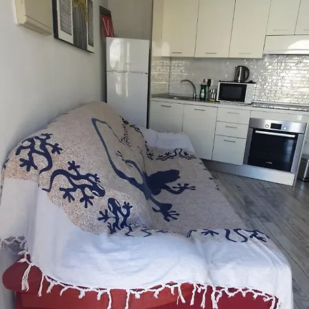 Wonderful White Appartament In Playa Americas شقة