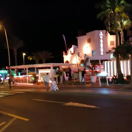 Wonderful White Appartament In Playa Americas بلايا ذي لاس أميريكاس